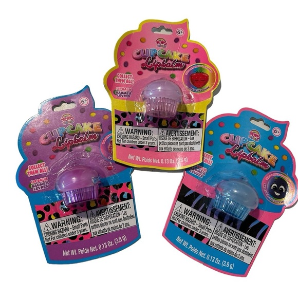 Yoyo World Other - 🧁Yoyo Cupcake Lip Balm Gloss 🍩🫐🍓 Set of 3
